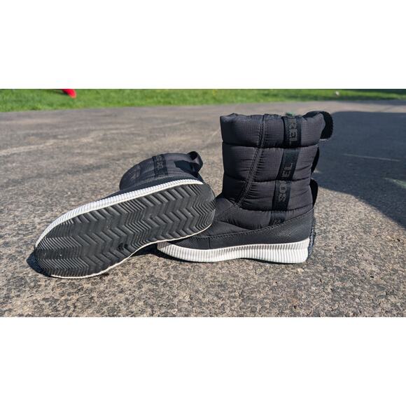 Sorel Womens Out N About Puffy Weather Mid Snow Boot  Sz 6.5Waterproof Black - Picture 5 of 9